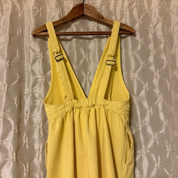 UO Danny Yellow Plunging Button Down Denim Midi Dress Sleeveless Urban Outfitter - Picture 7 of 12